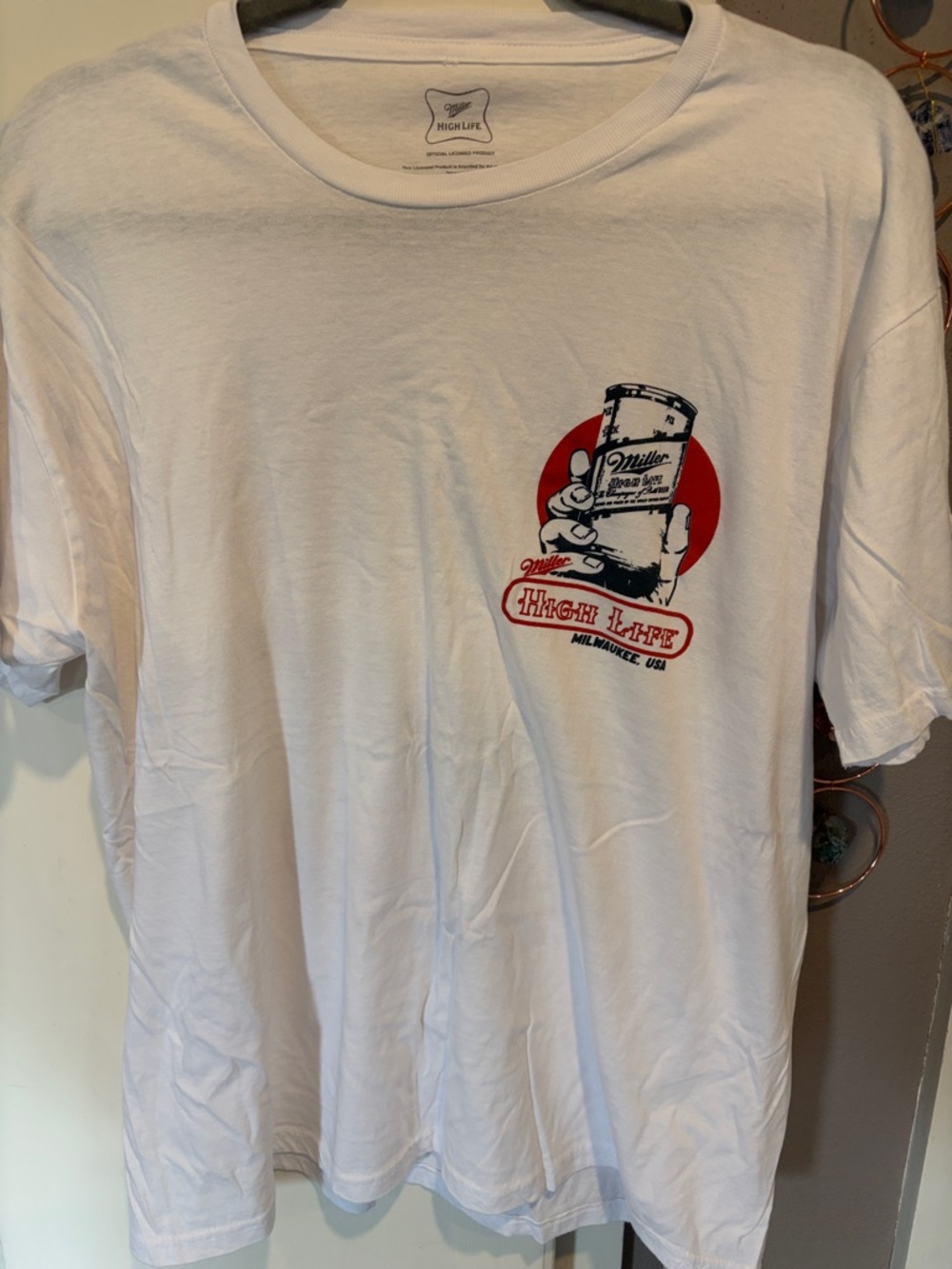 White Miller High Life Graphic Short-Sleeve Men’s T-Shirt size Large